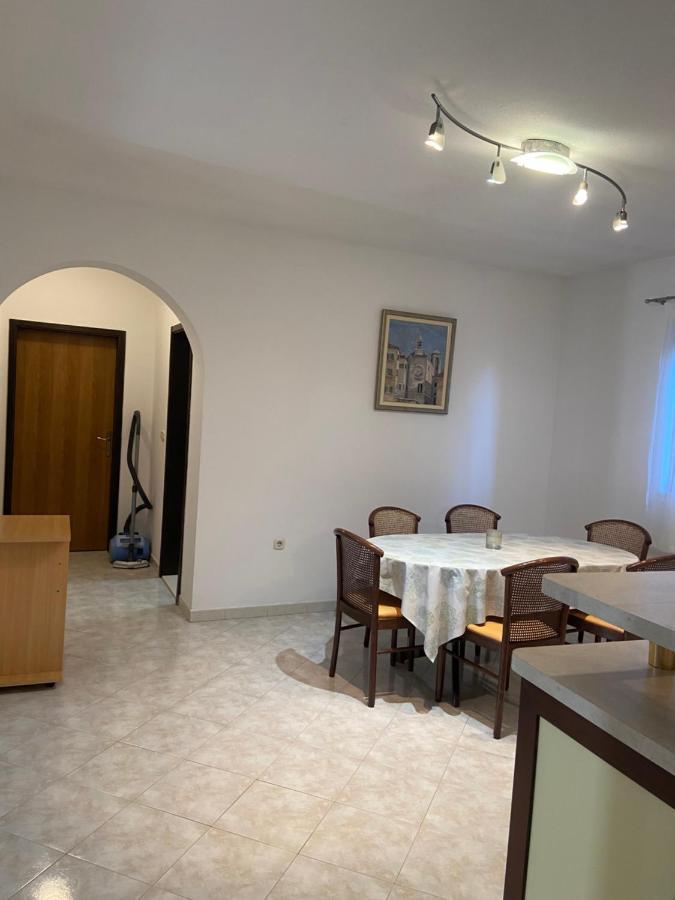Apartmani Silence 로고즈니차 외부 사진