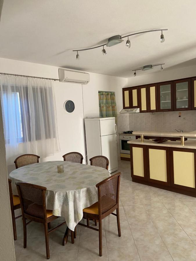 Apartmani Silence 로고즈니차 외부 사진