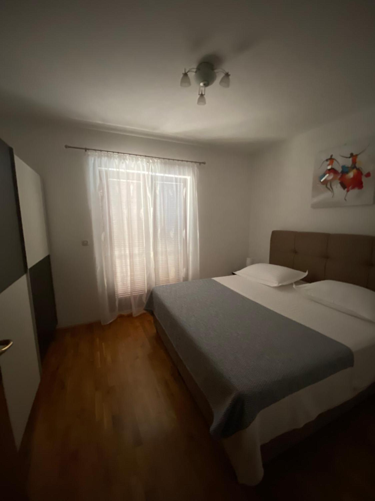 Apartmani Silence 로고즈니차 외부 사진